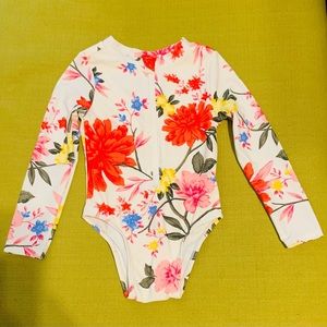 Old Navy zip-front floral print rashguard swimsuit 3T - NWOT
